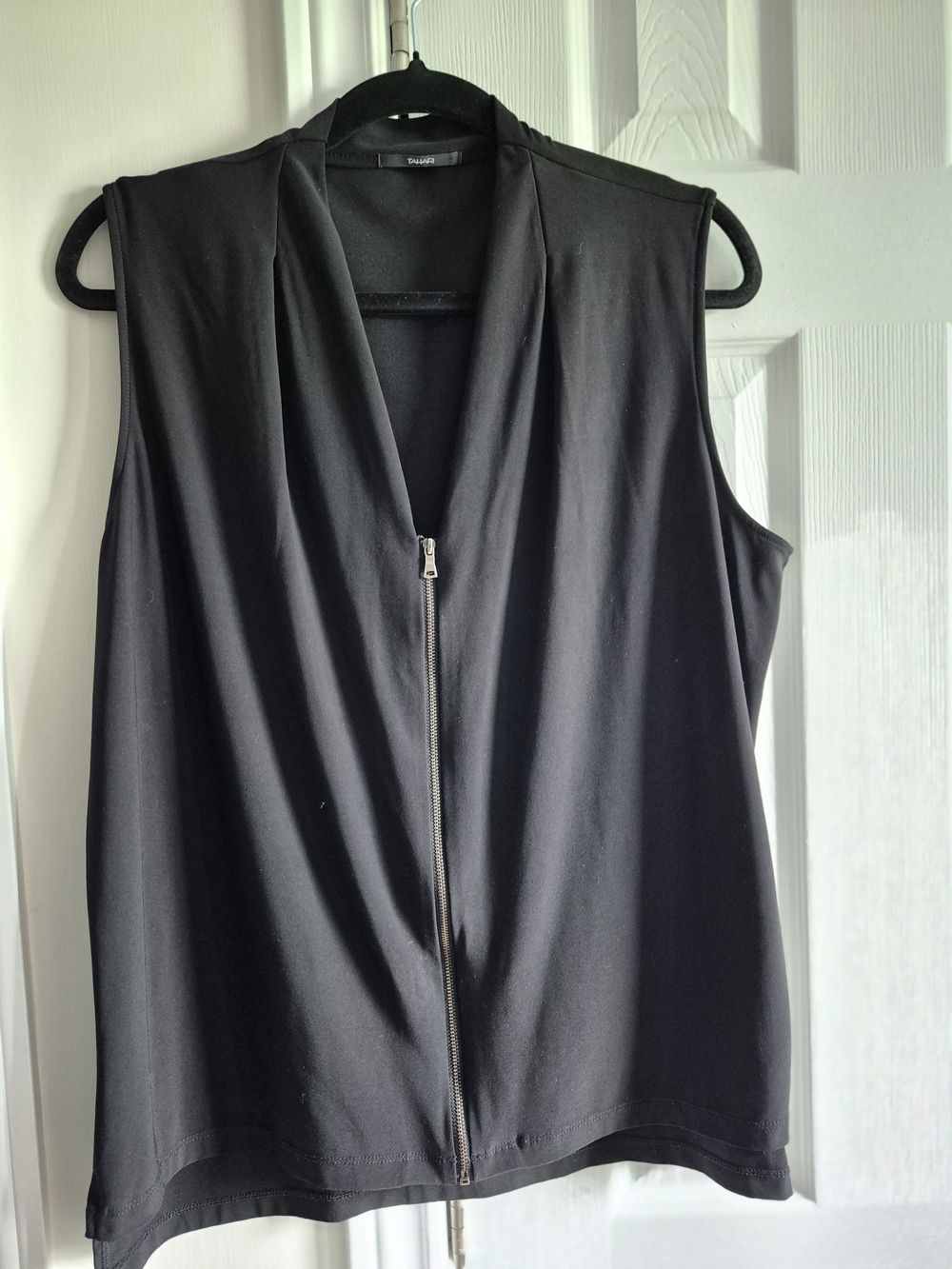 Tahari Black Sleeveless Shirt With Zipper